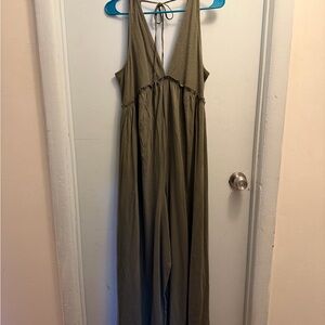 American Eagle Outfitters Olive Green, wide leg jumpsuit